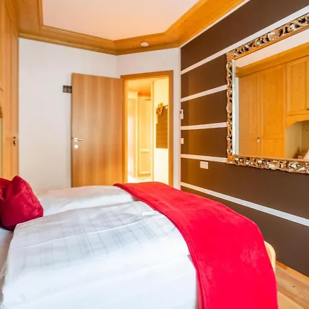 Near Bad Kleinkirchheim With E-bike Station Apartment *